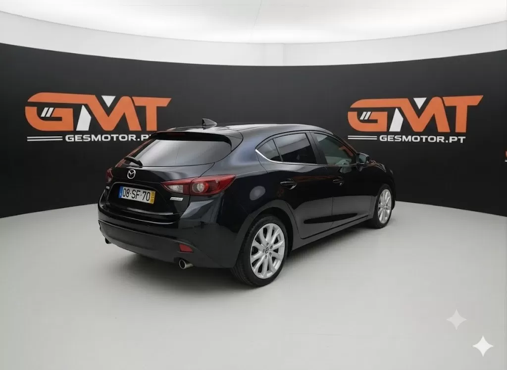 Mazda 3 1.5 Sky-D Excellence Pack HT Navi - foto 3