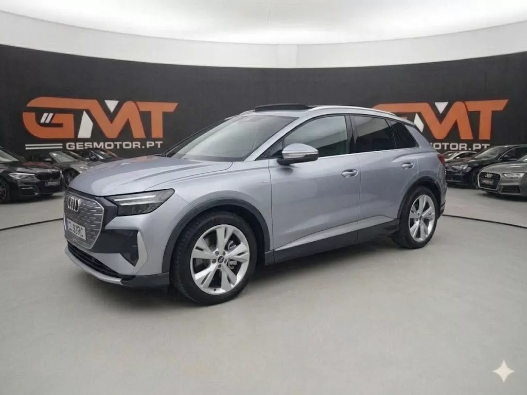 Audi Q4 e-tron 45 82KW S-LINE