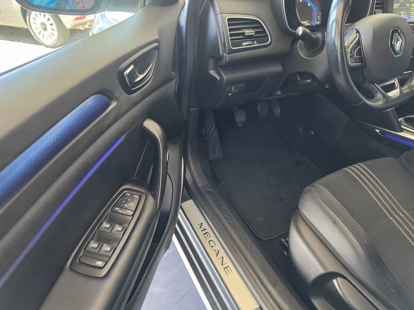 Renault Mégane 1.5 dCi GT Line - foto 8