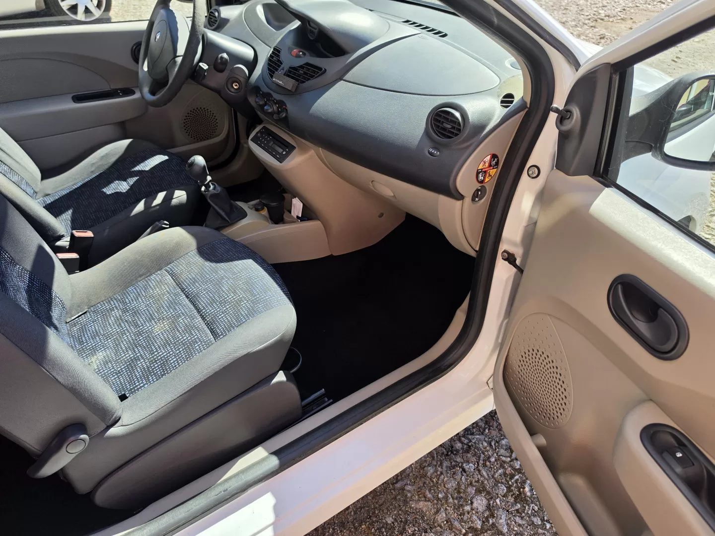 Renault Twingo 1.2 Expression - foto 7