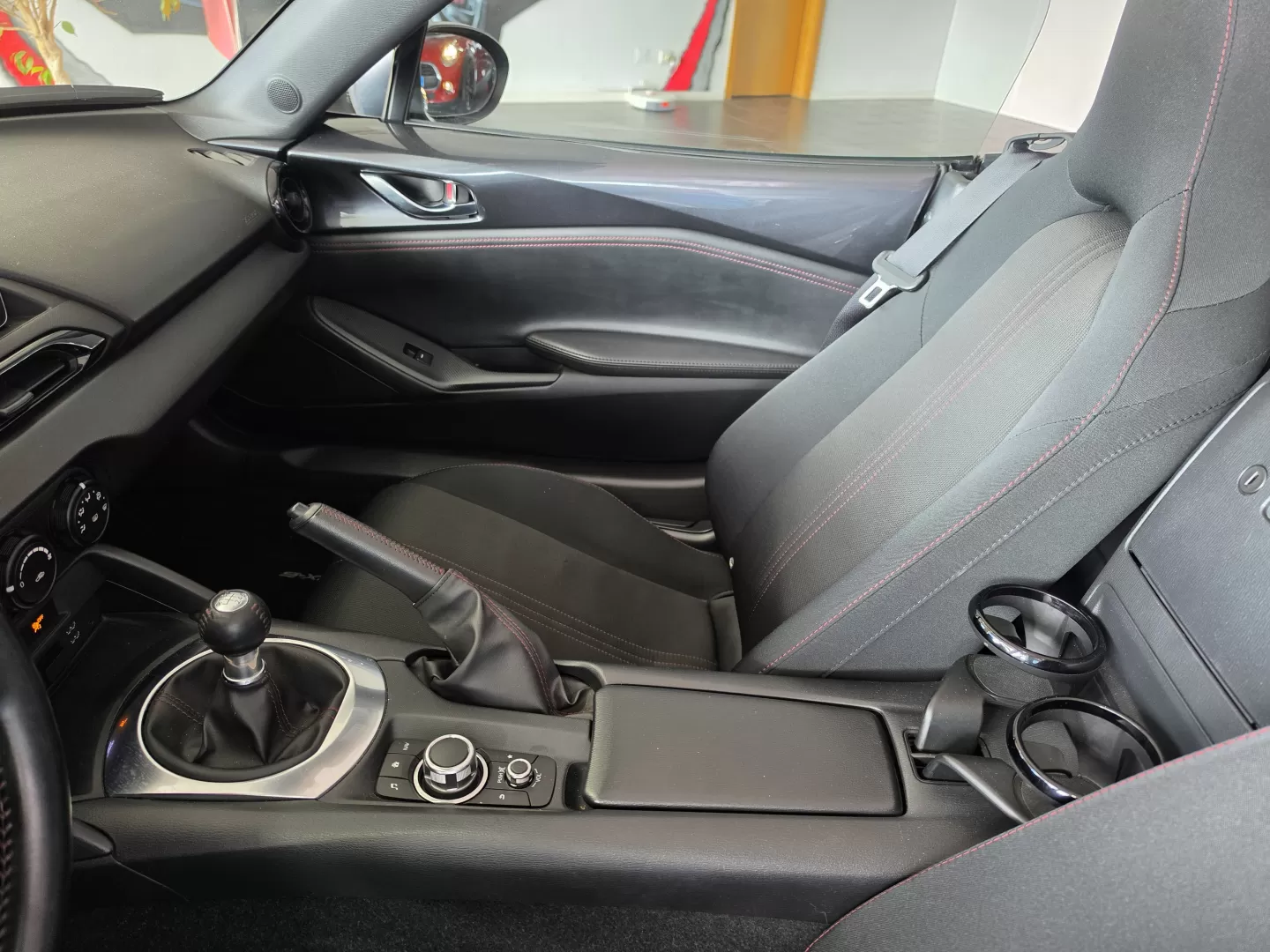 Mazda MX-5 MZR 1.5 RF Sky.Excell.Navi - foto 5