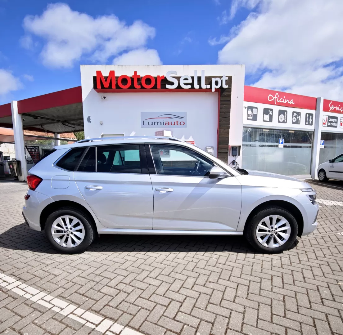 Skoda Kamiq 1.0 TSI Selection DSG - foto 8