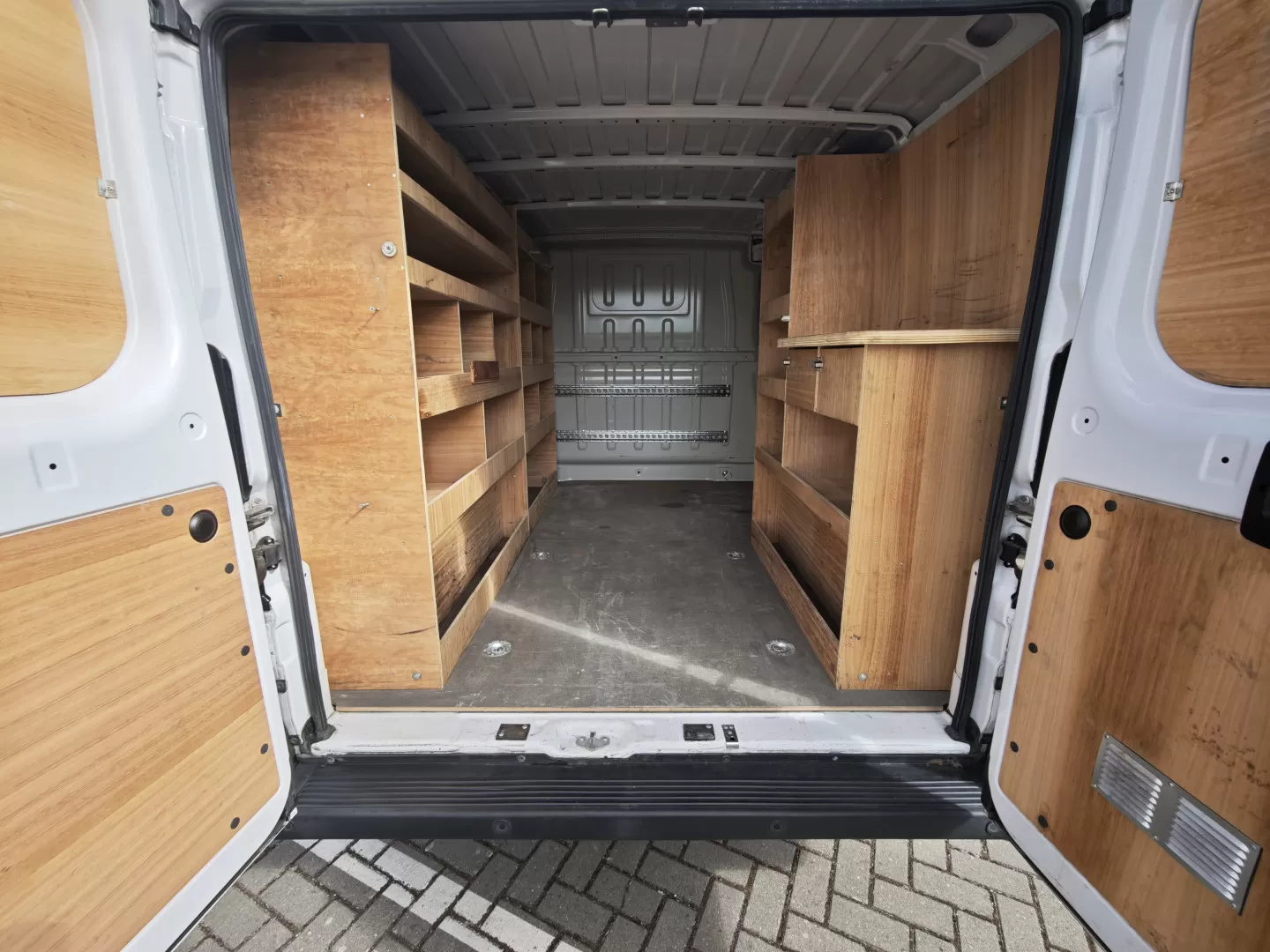 Peugeot  BOXER 2.2 HDI 330 ASPHALT 3L - foto 7
