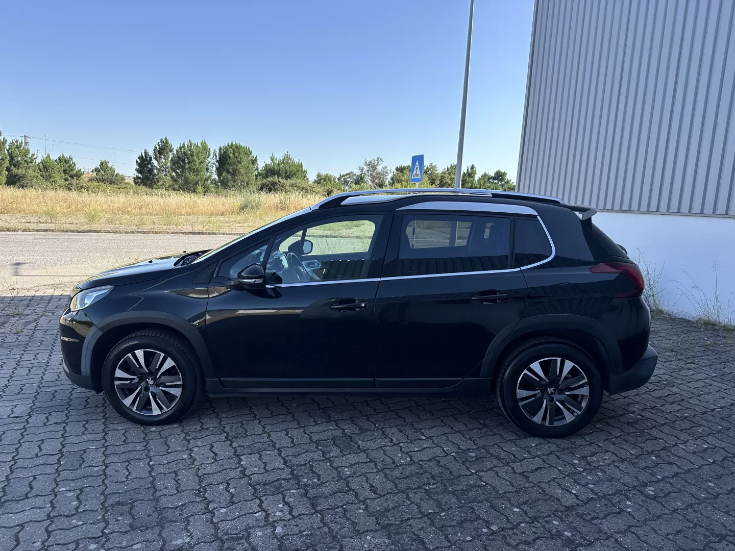Peugeot 2008 BlueHDi FAP 120 STOP & START EAT6 Allure - foto 7