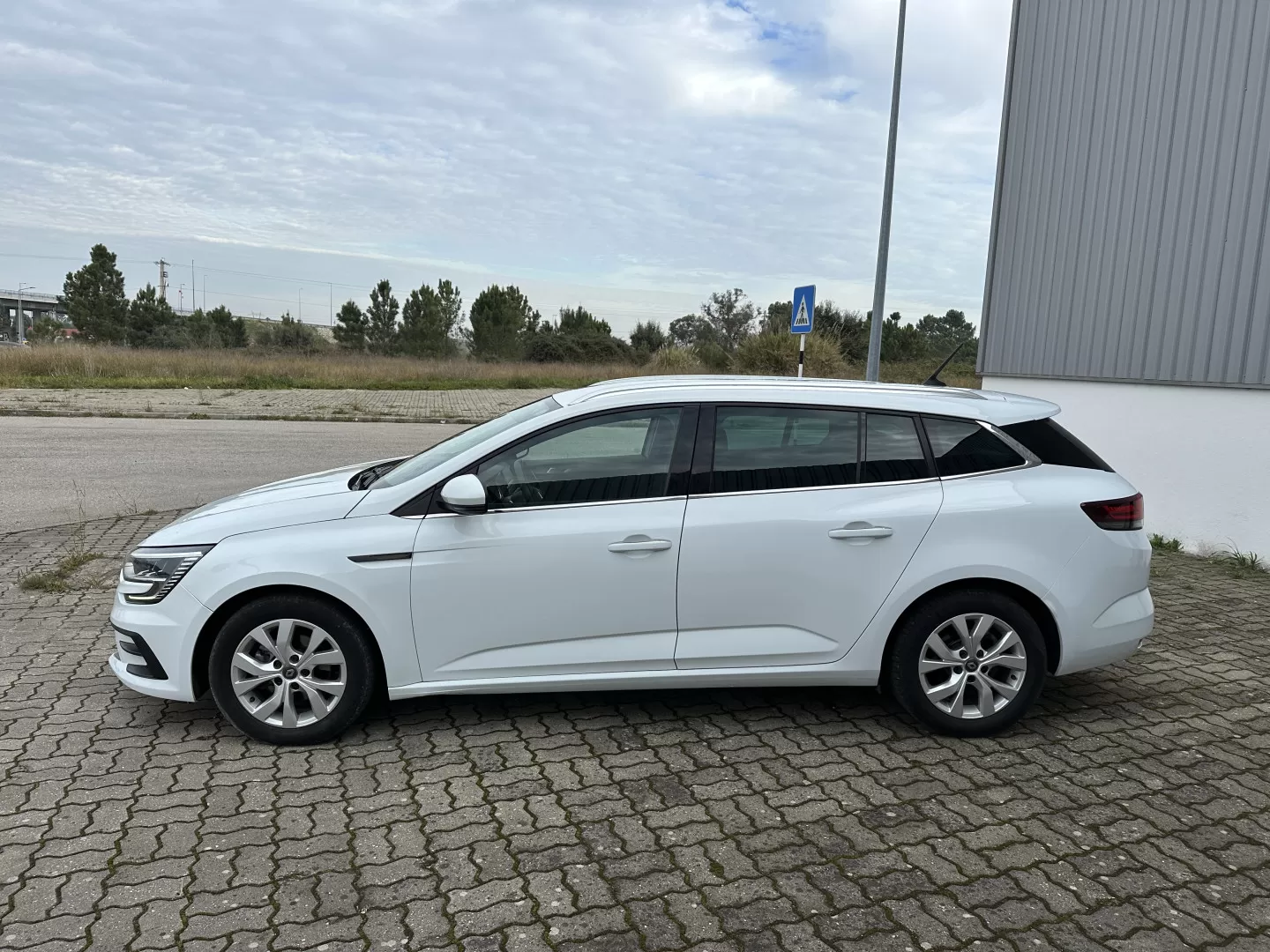 Renault Mégane Sport Tourer 1.5 Blue dCi Intens - foto 7