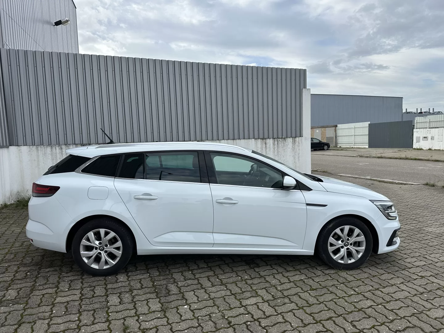Renault Mégane Sport Tourer 1.5 Blue dCi Intens - foto 8