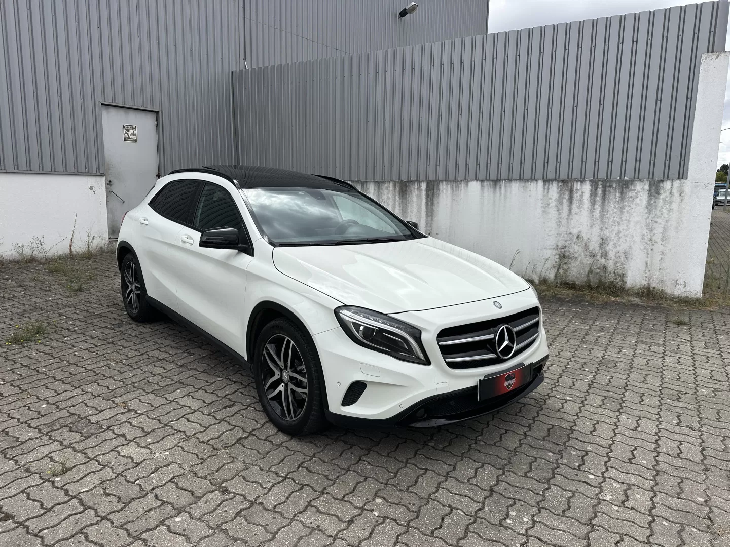 Mercedes-Benz GLA 180 d 7G-DCT Urban - foto 3