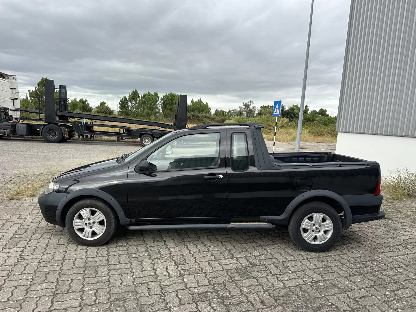 Fiat  Strada 1.3 D Multijet Adventure - foto 7