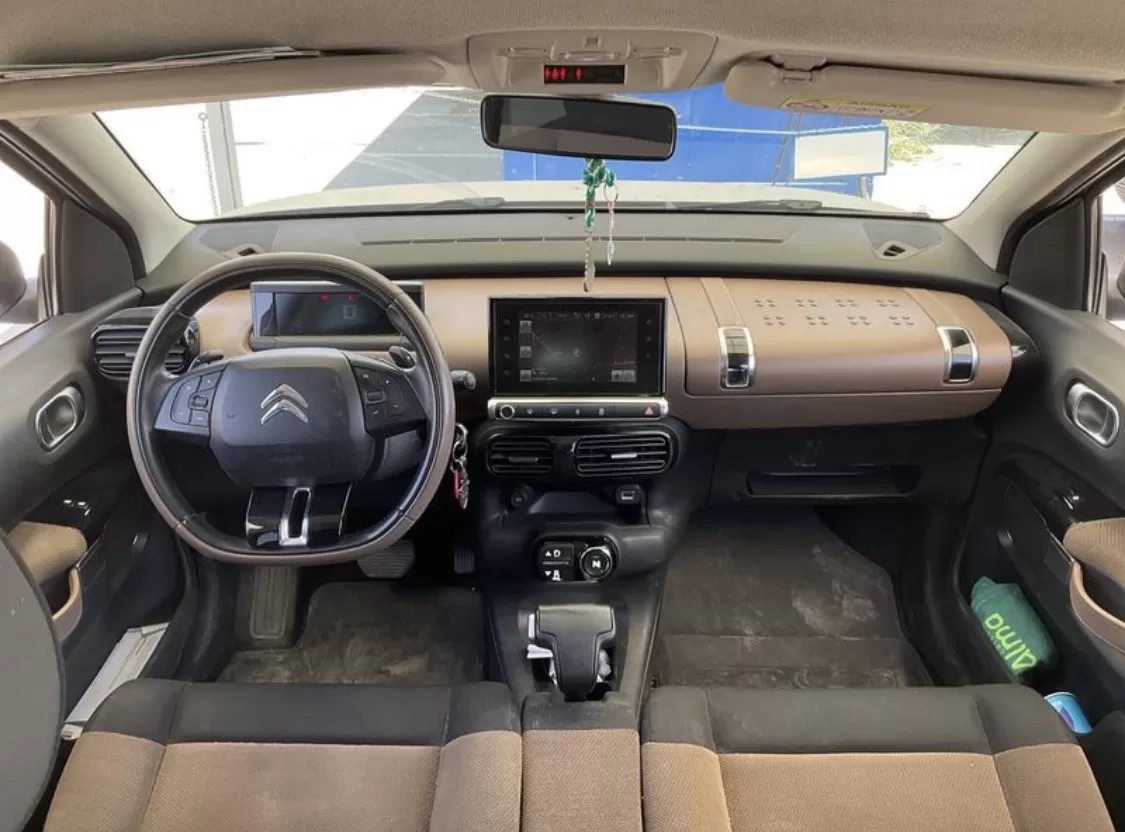 Citroën C4 Cactus e-HDi 92 ETG6 Stop&Start Shine Edition - foto 2