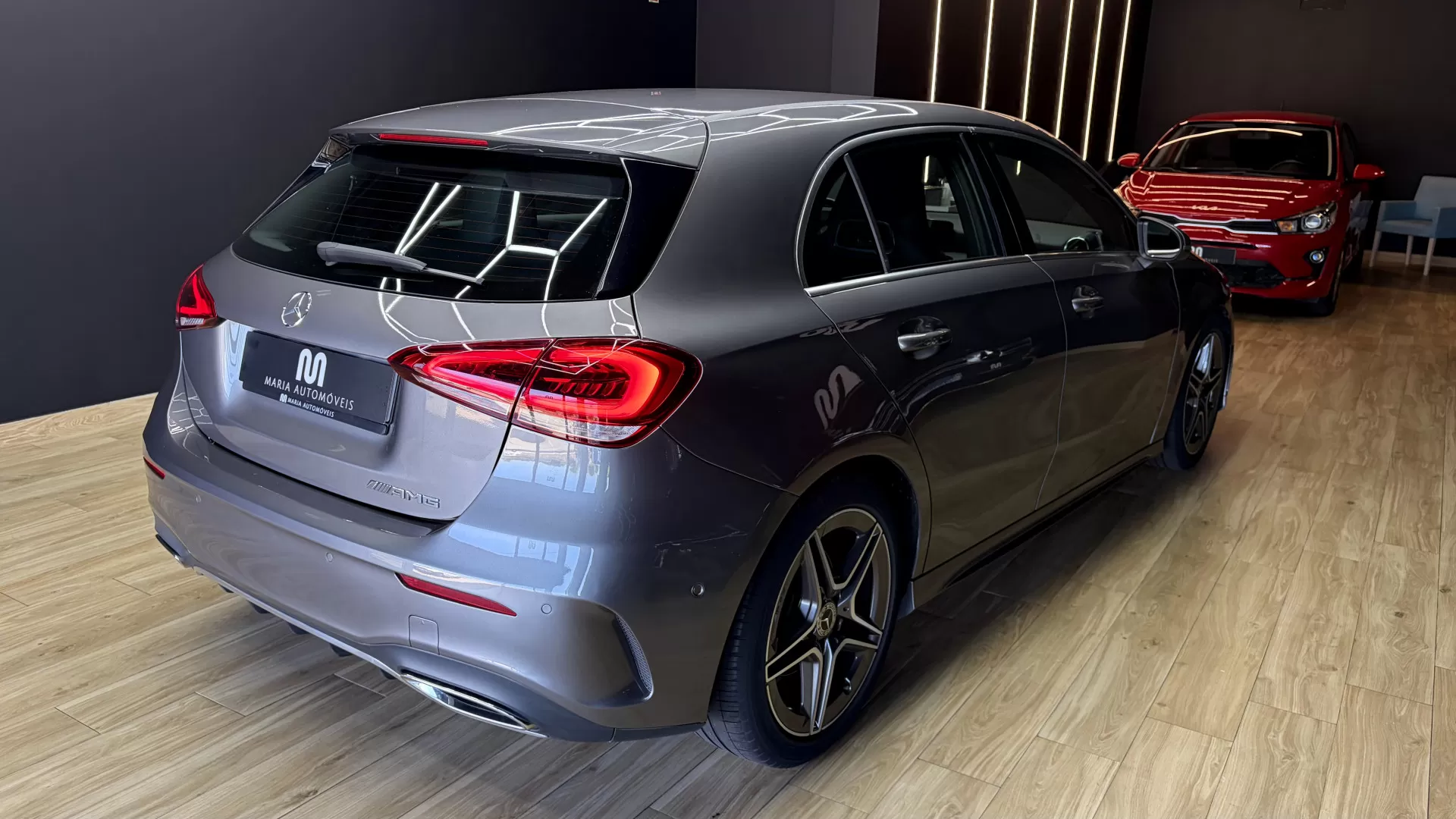 Mercedes-Benz A 200 AMG Line - foto 8