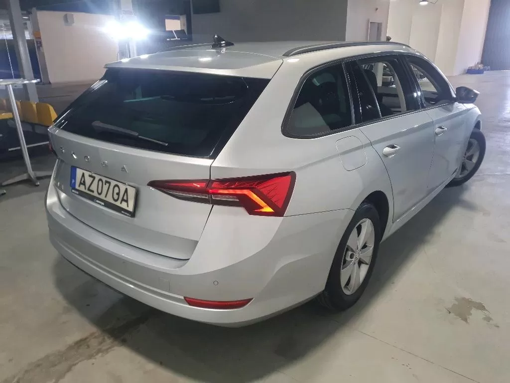 Skoda Octavia Break 2.0 TDI Style - foto 5