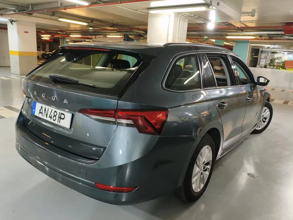 Skoda Octavia Break 2.0 TDI Ambition - foto 3