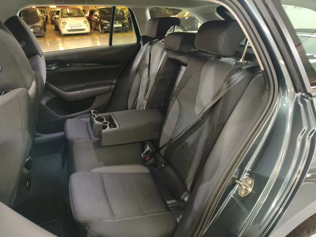 Skoda Octavia Break 2.0 TDI Ambition - foto 7