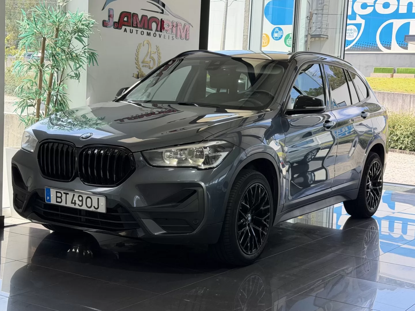 BMW X1 16 d sDrive xLine - foto 7