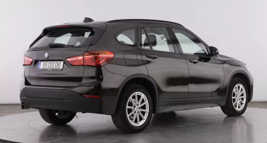 BMW X1 16 d sDrive - foto 6