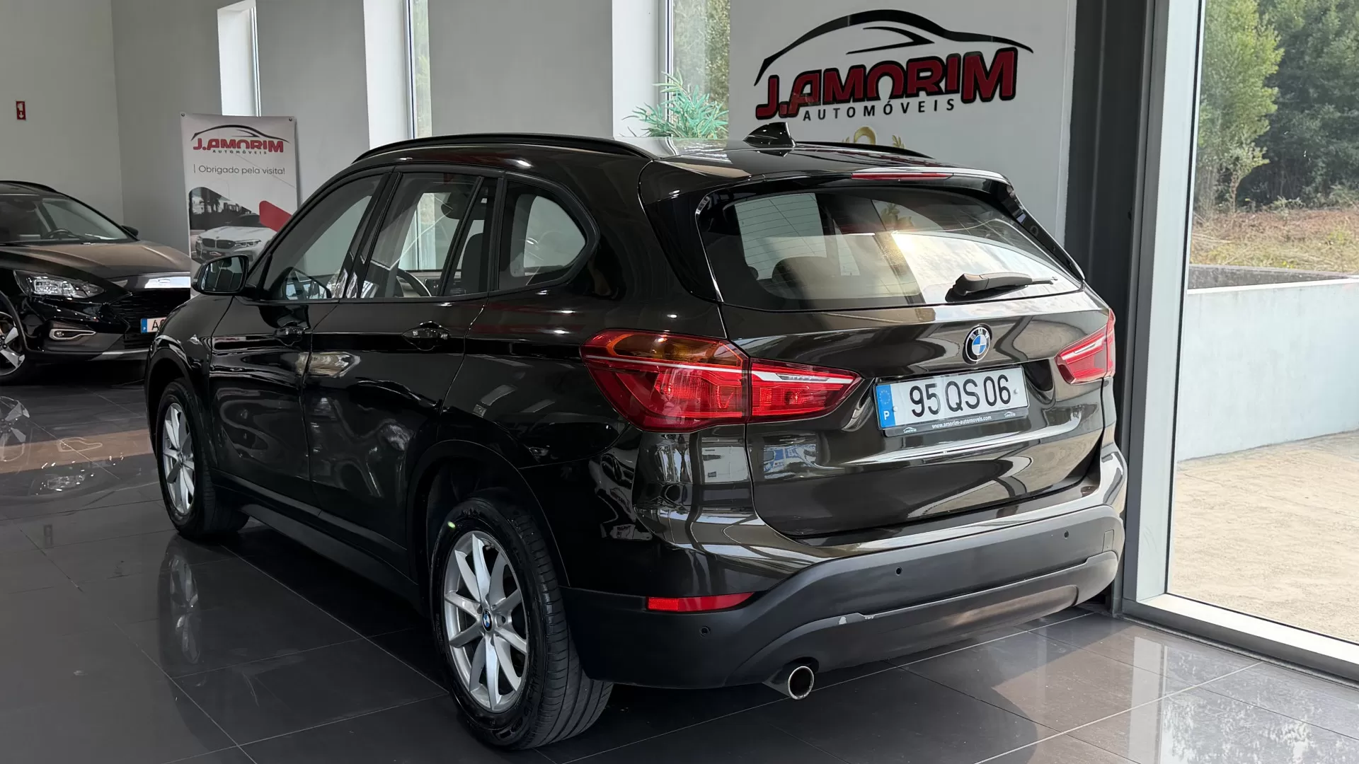 BMW X1 16 d sDrive - foto 4