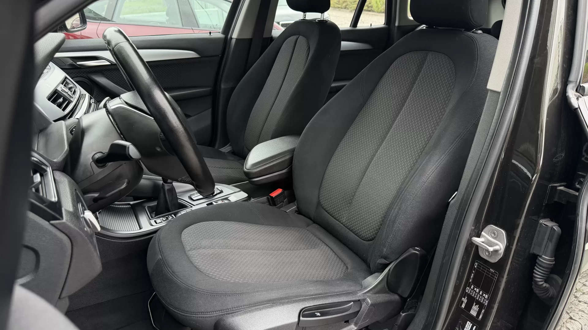 BMW X1 16 d sDrive - foto 7