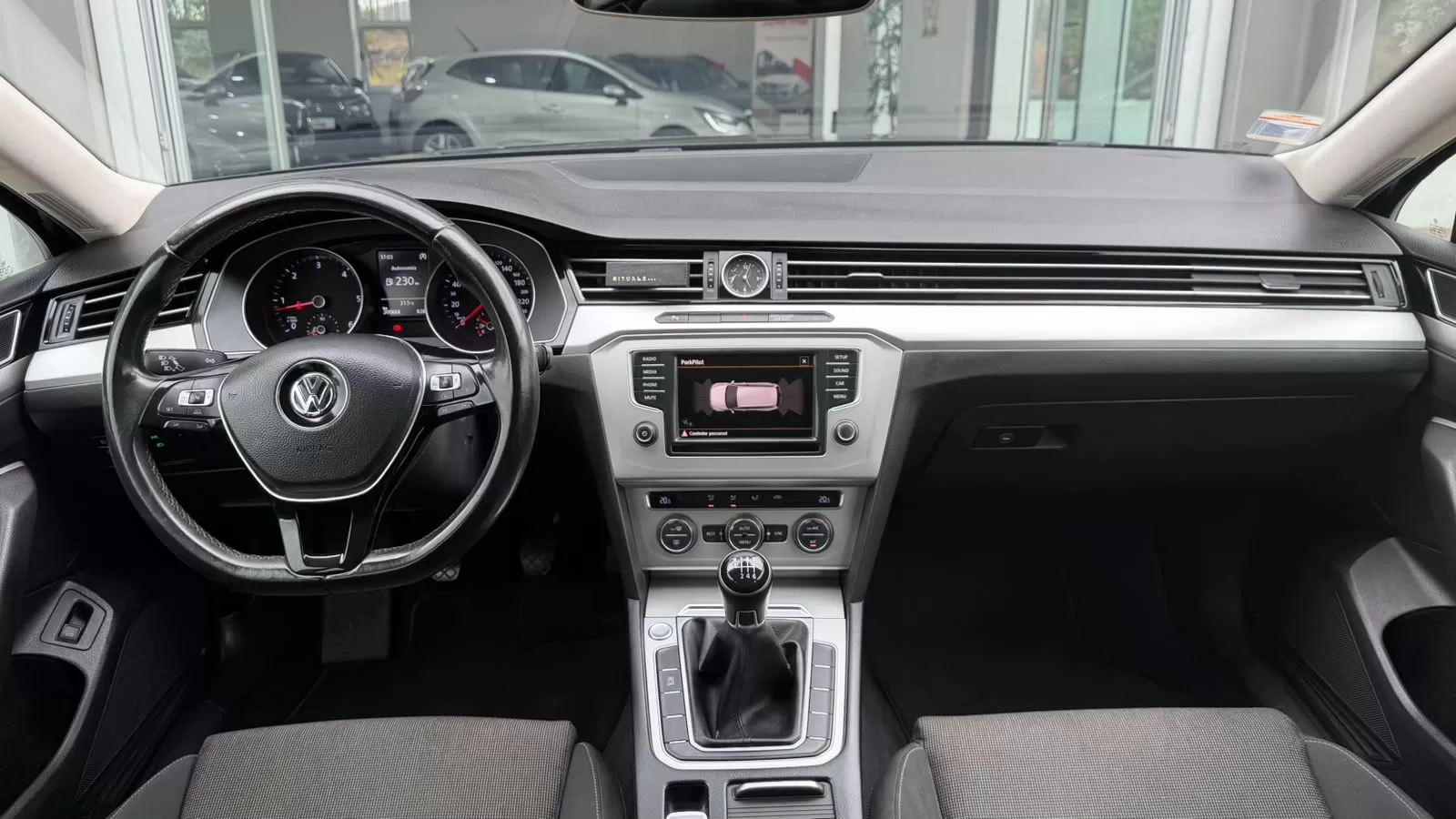 VW Passat Variant 1.6 TDI Confortline - foto 6