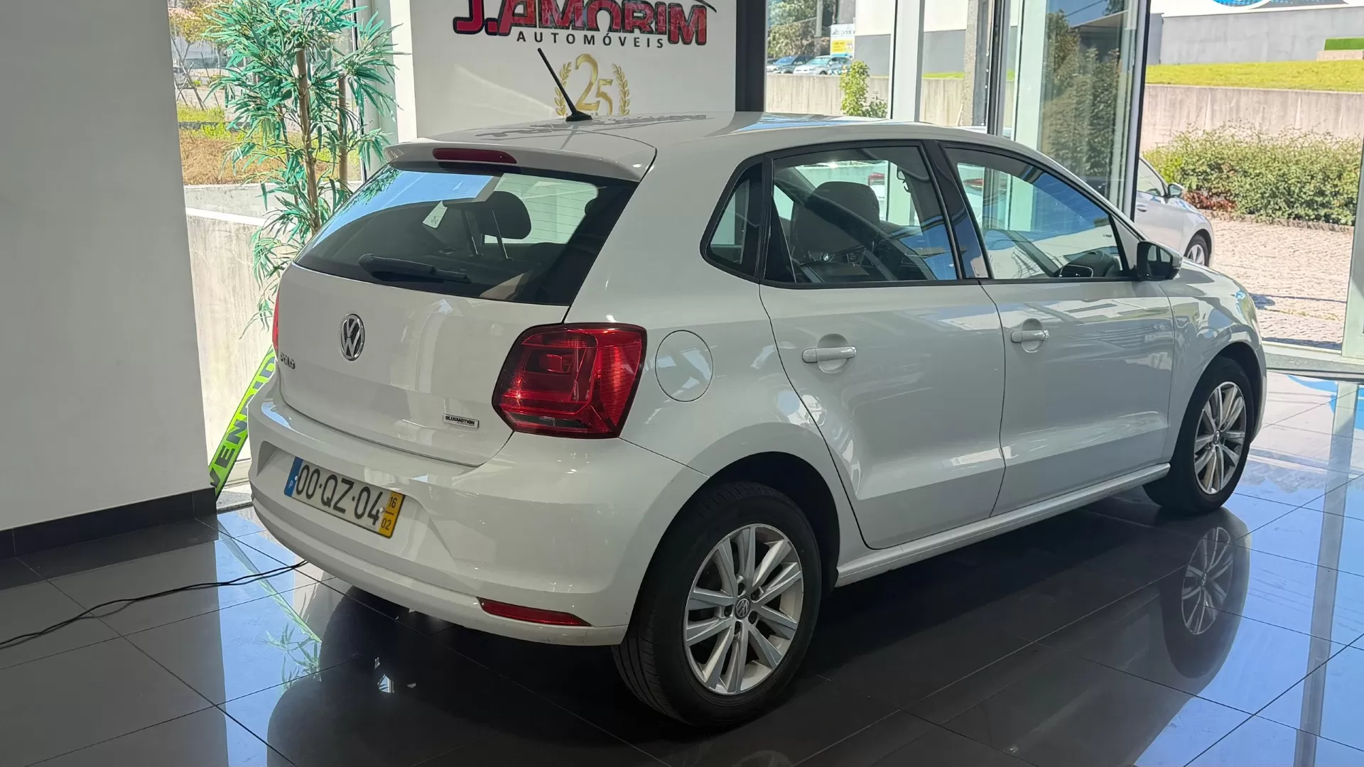 VW Polo 1.0 Confortline - foto 2