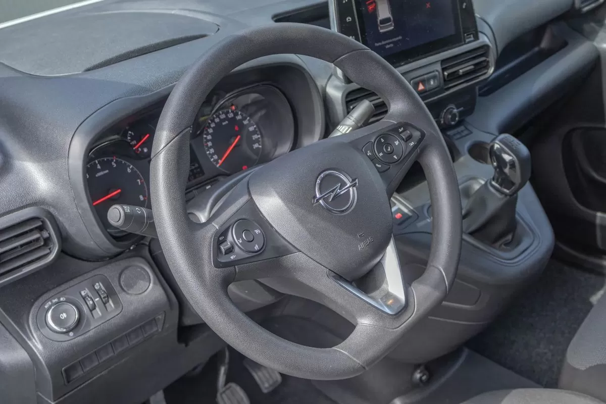 Opel  Combo 1.5 CDTi L1H1 - foto 4