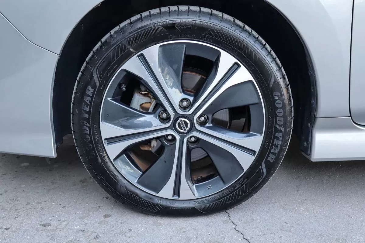 Nissan Leaf N-Connecta - foto 3