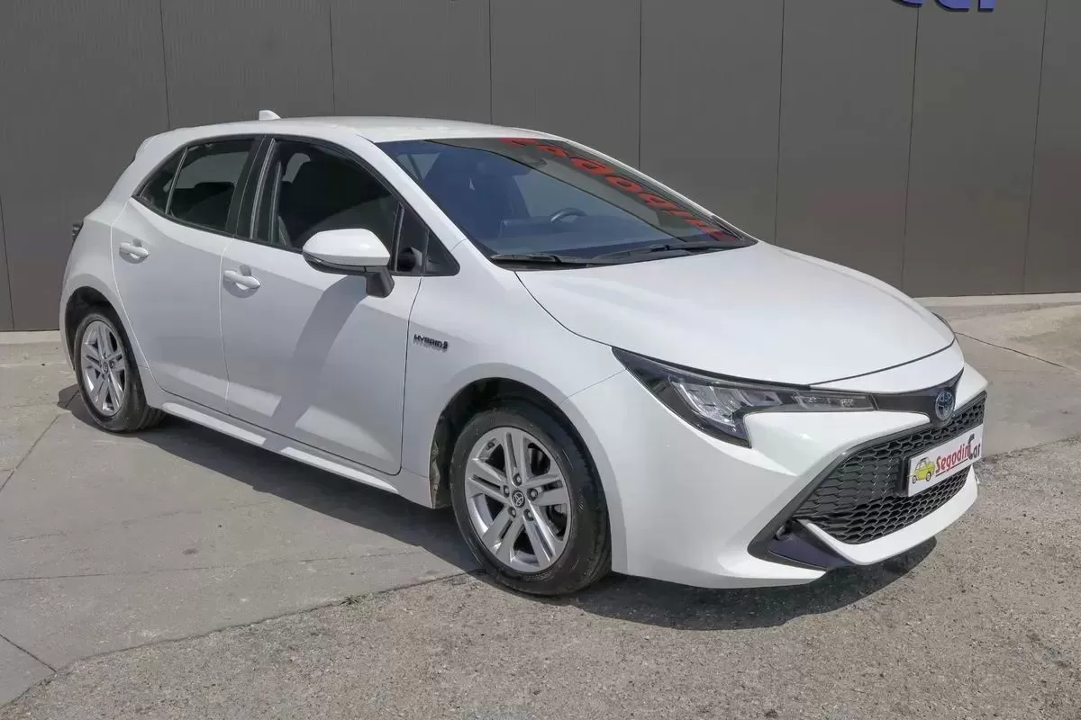 Toyota Corolla 1.8 Hybrid Comfort - foto 3