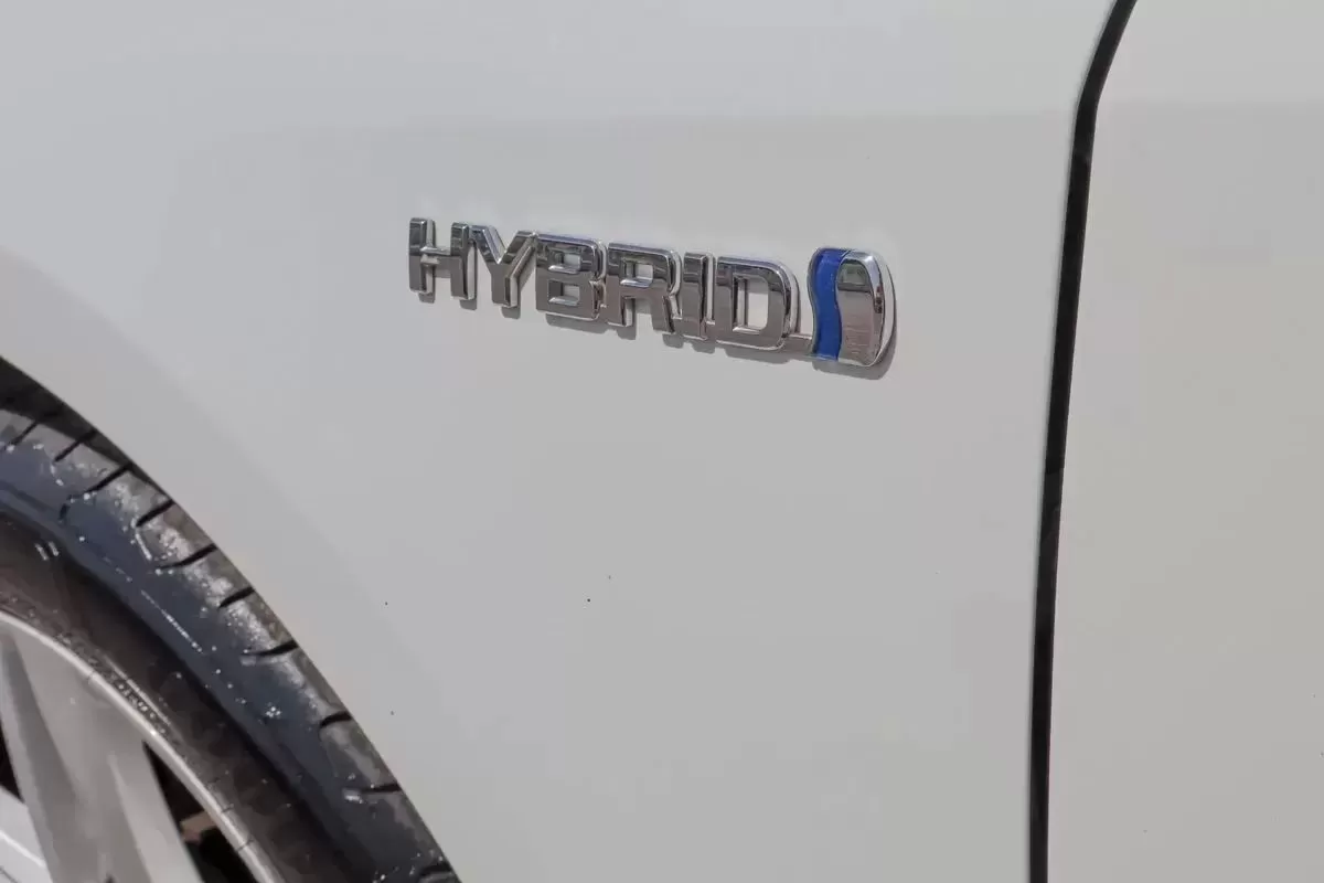 Toyota Corolla 1.8 Hybrid Comfort - foto 8