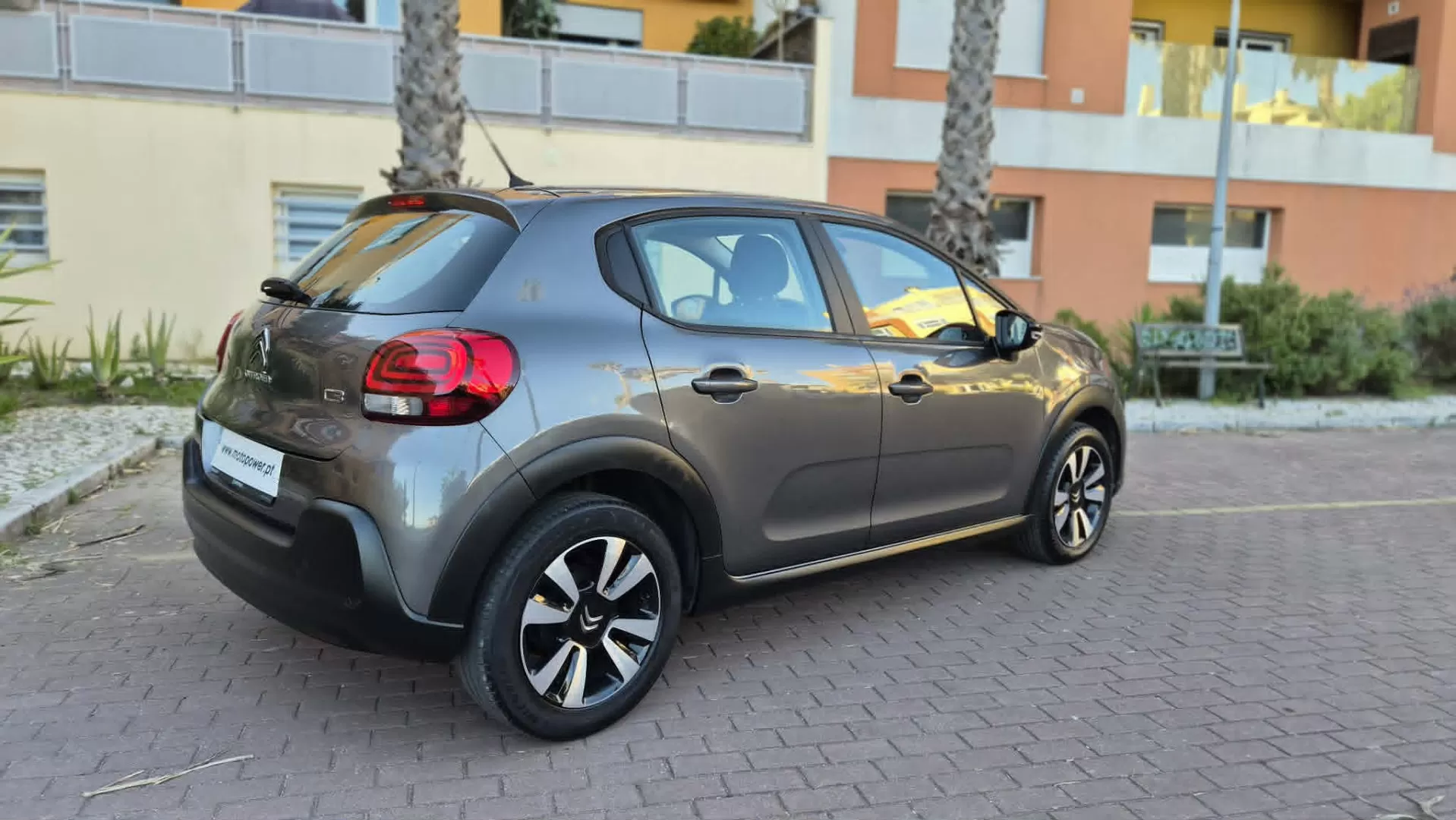 Citroën C3 1.2 PureTech Shine - foto 8