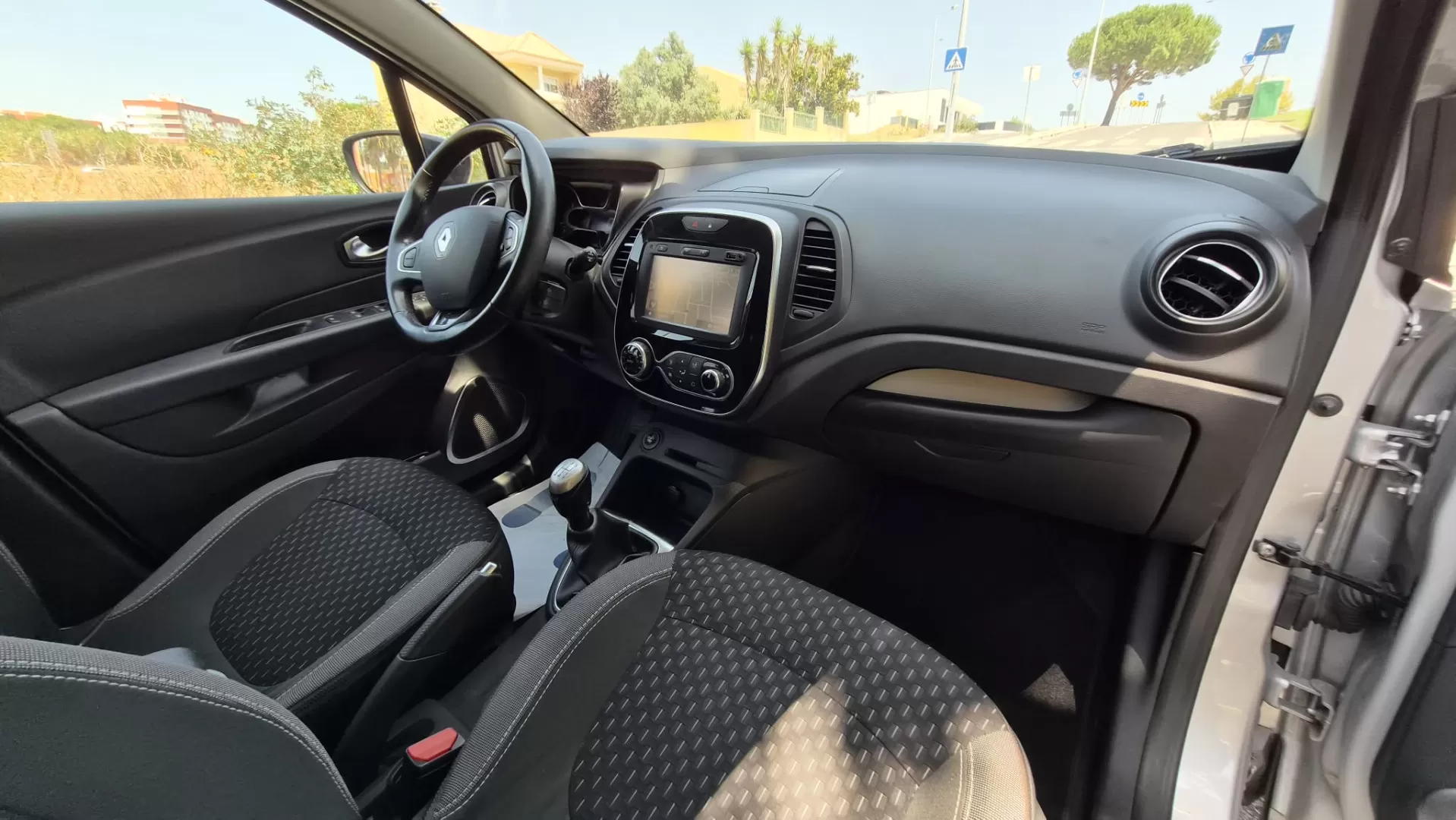 Renault Captur 1.5 dCi Exclusive - foto 5