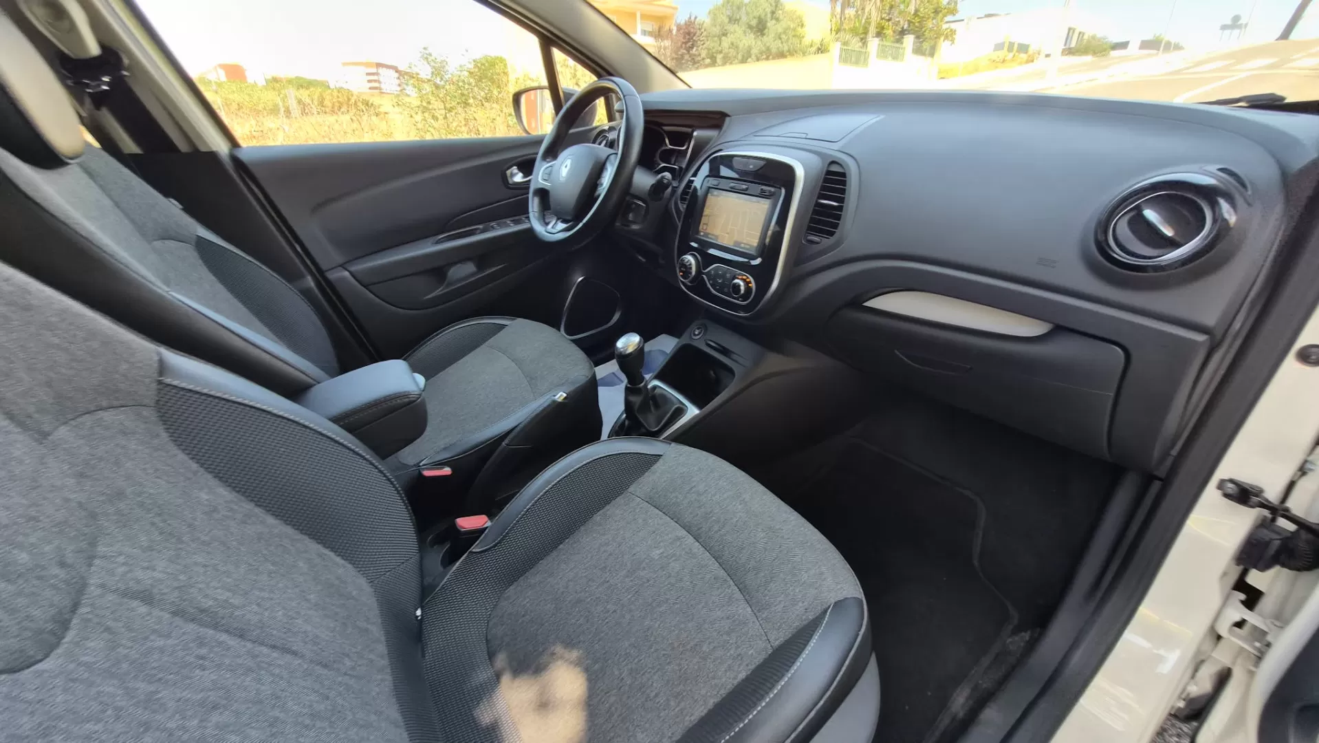 Renault Captur 1.5 dCi Exclusive - foto 3