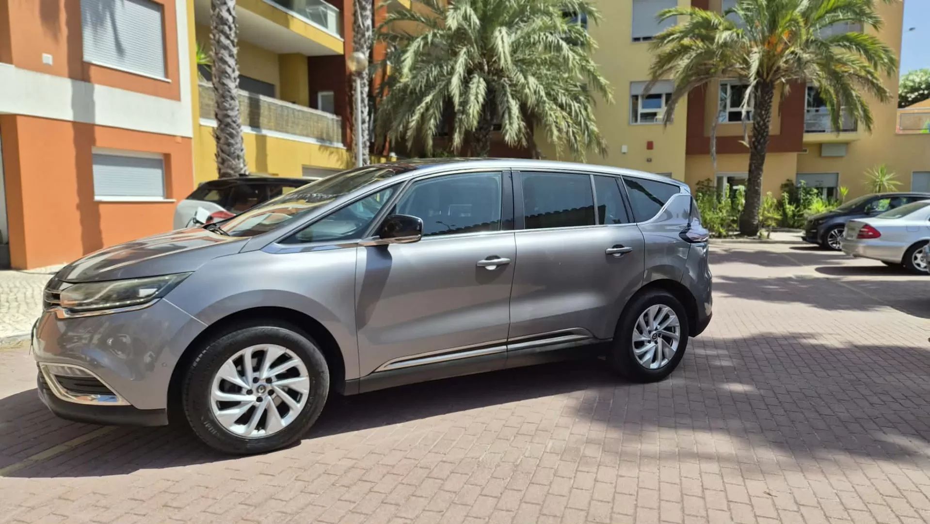 Renault Espace 1.6 dCi Zen EDC - foto 4