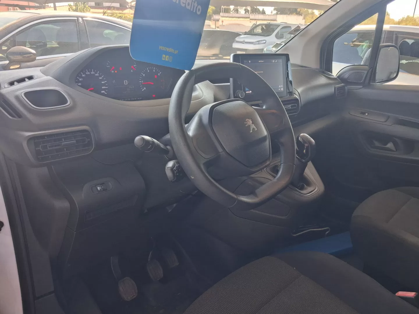 Peugeot Partner BLUE HDI PREMIUM - foto 8