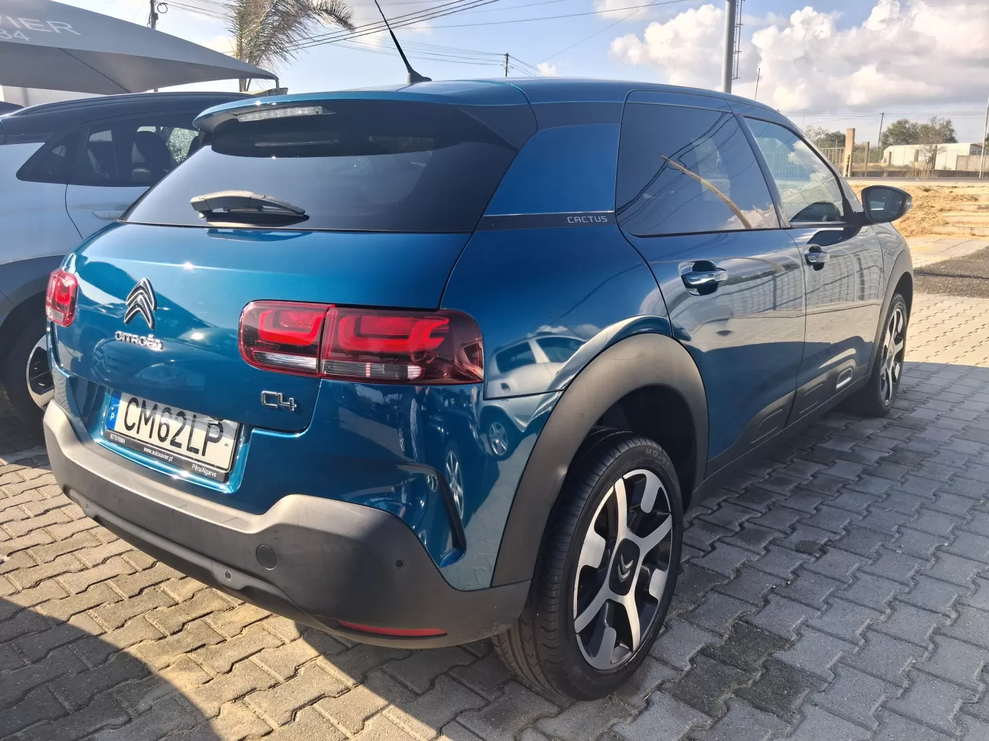 Citroën C4 Cactus 1.2 PureTech Shine - foto 3