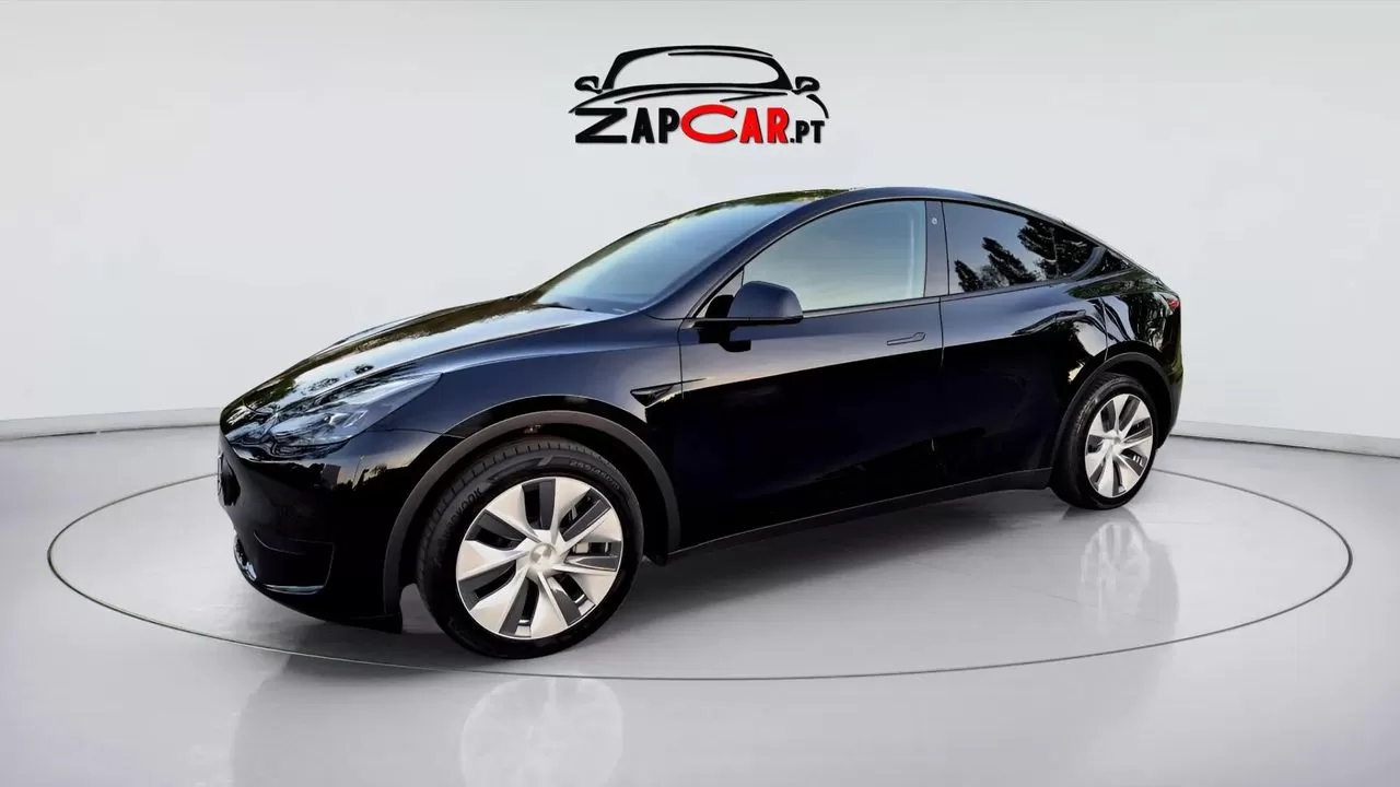 Tesla Model Y Long Range Tração Integral