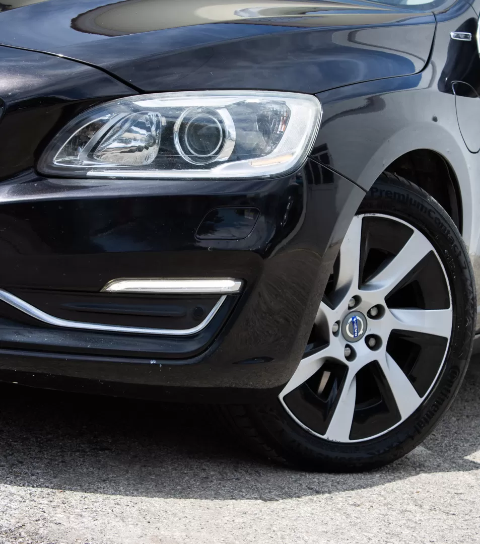Volvo V60 D6 Plug-In-Hybrid AWD Geartronic Momentum - foto 8