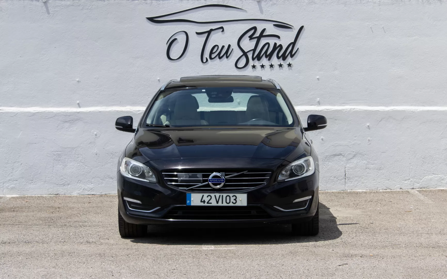 Volvo V60 D6 Plug-In-Hybrid AWD Geartronic Momentum - foto 3