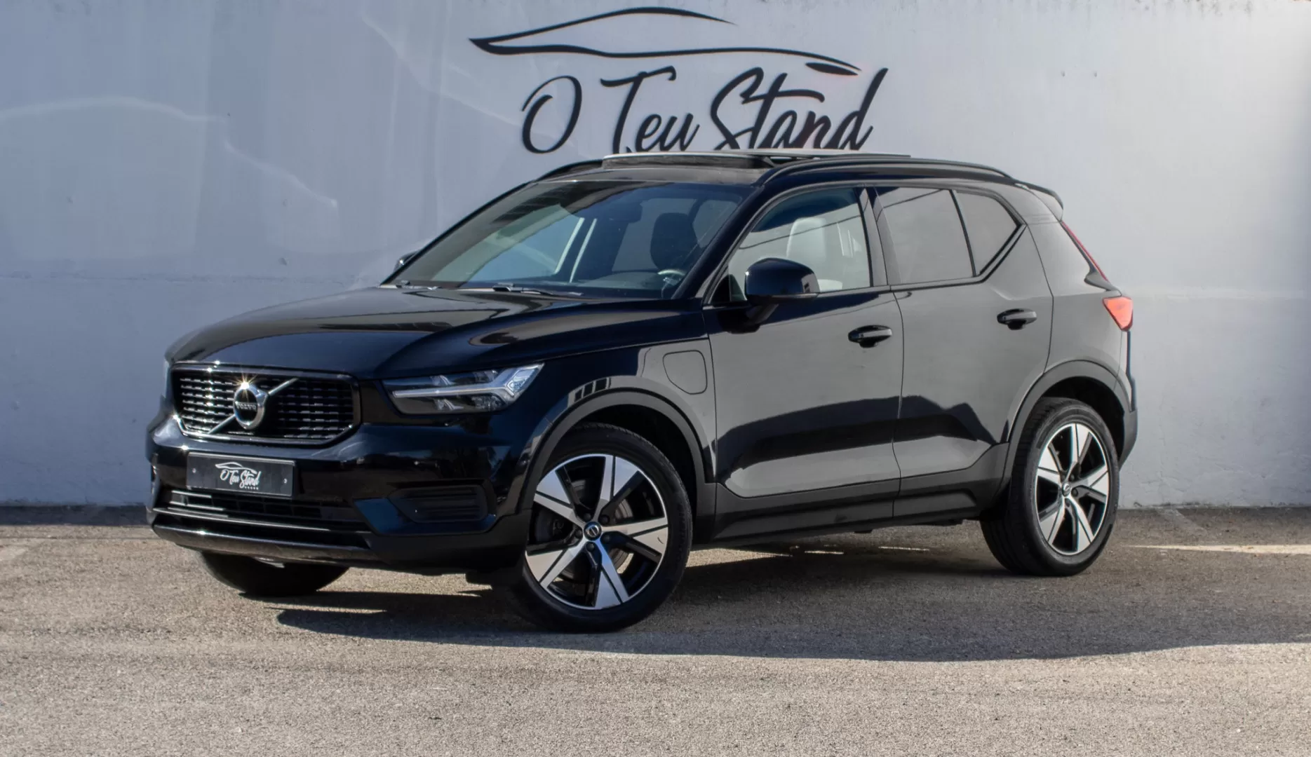 Volvo XC 40 T4 Recharge DKG RDesign