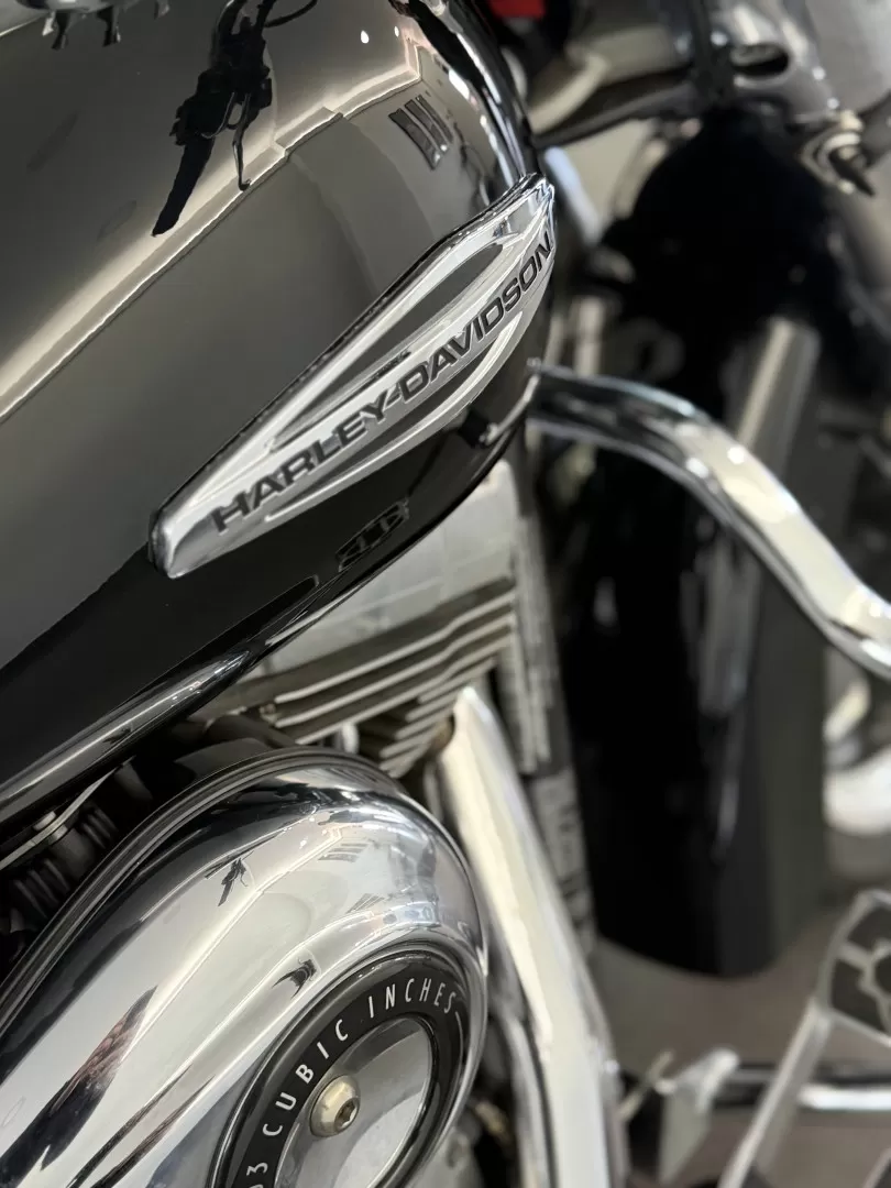 Harley-Davidson Dyna switchback - foto 4