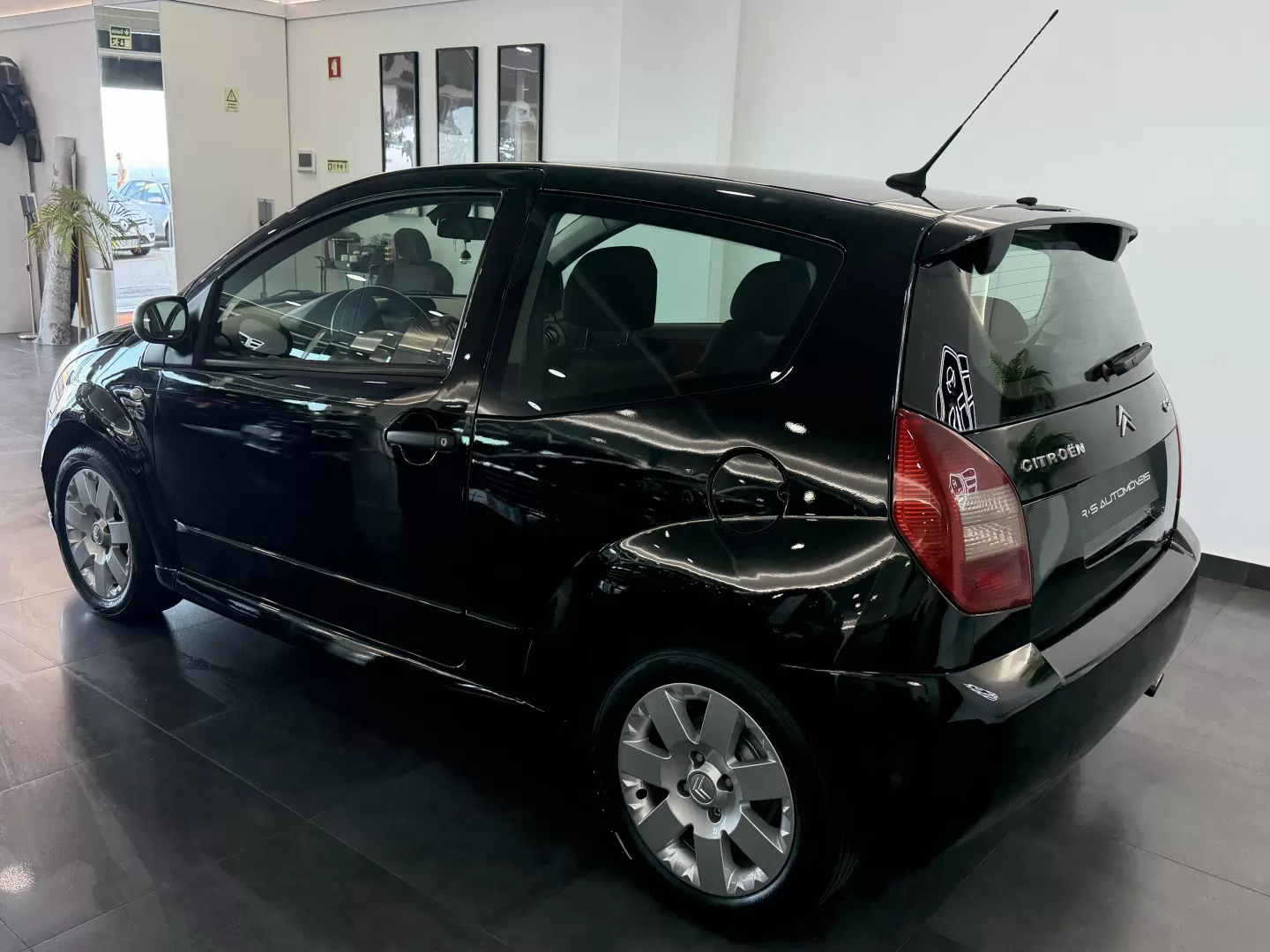 Citroën C2 1.4 HDi Senso Drive VTR - foto 4