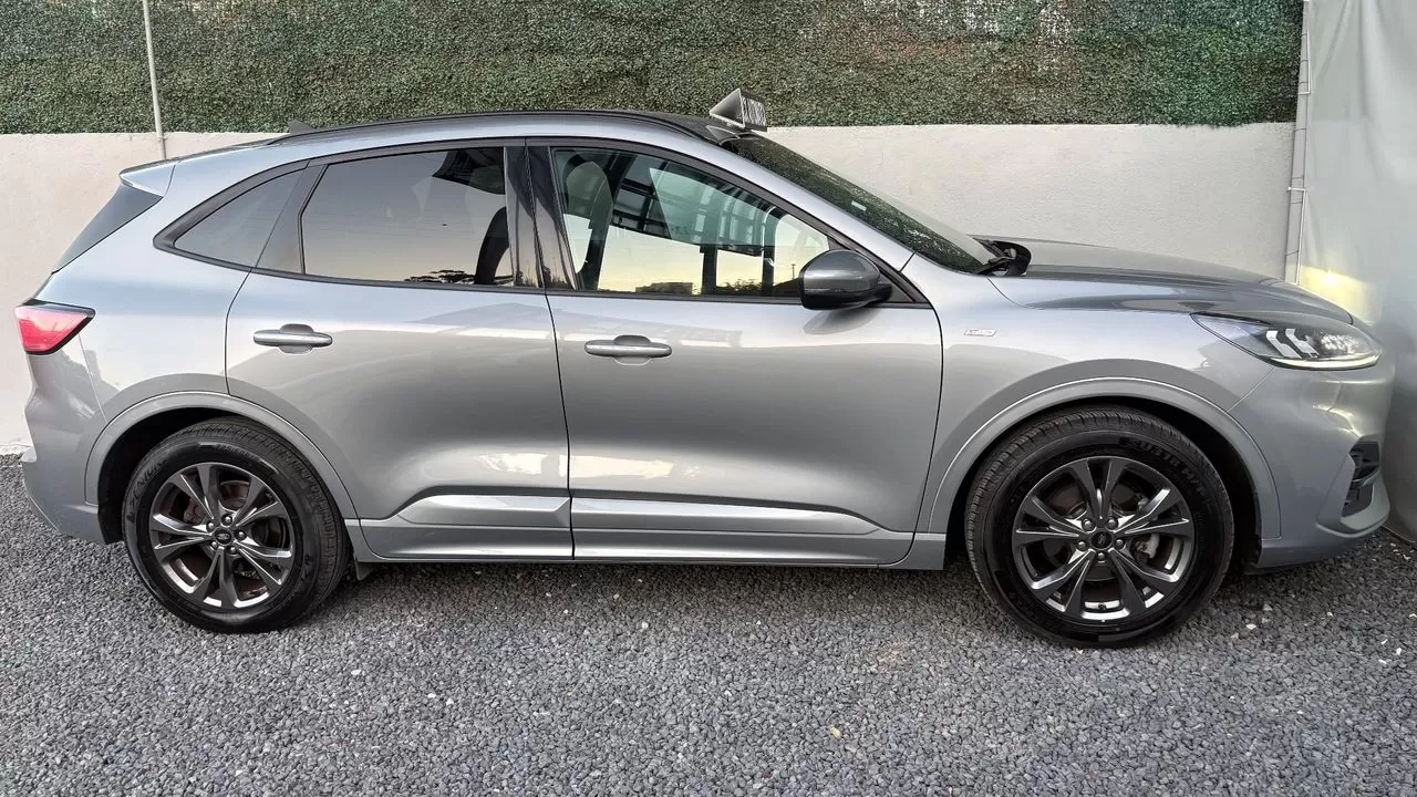 Ford Kuga - foto 7