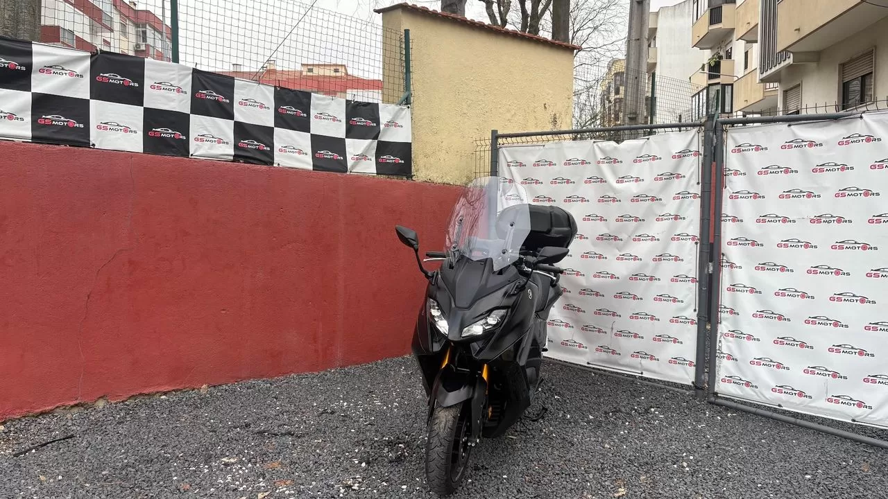 Yamaha TMAX