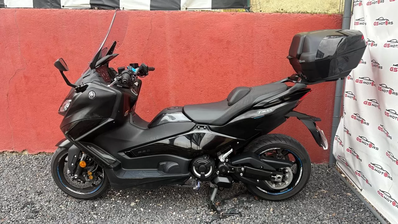 Yamaha TMAX - foto 3