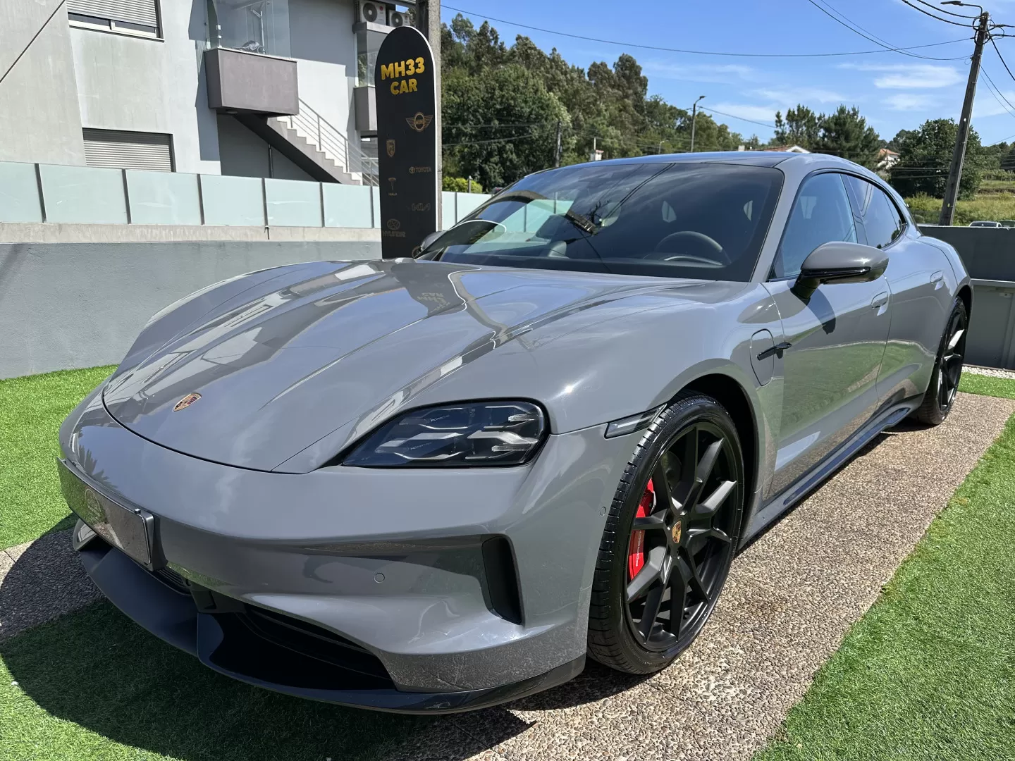Porsche Taycan Sport Turismo GTS - foto 3