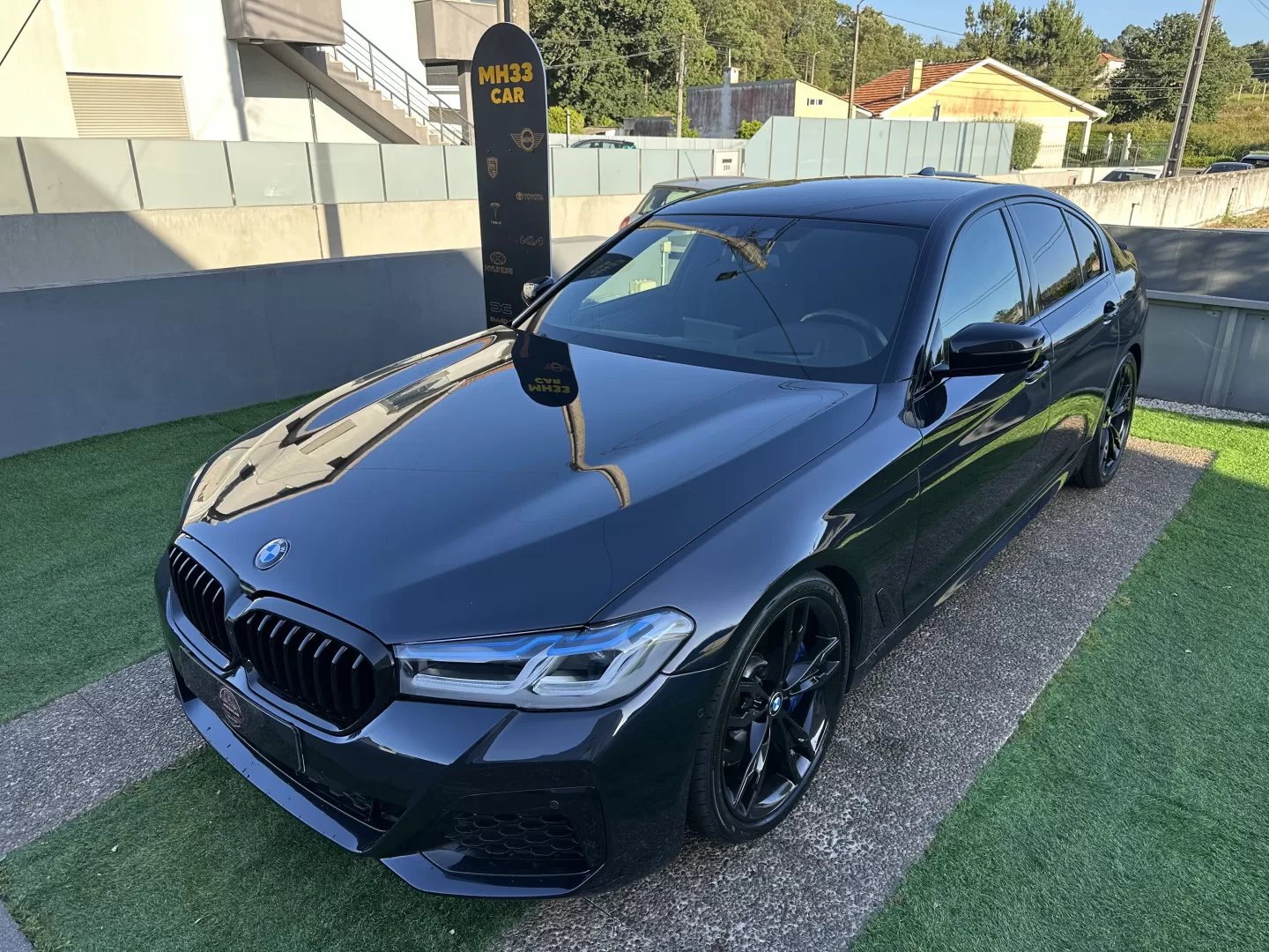 BMW M550d xDrive Auto - foto 6