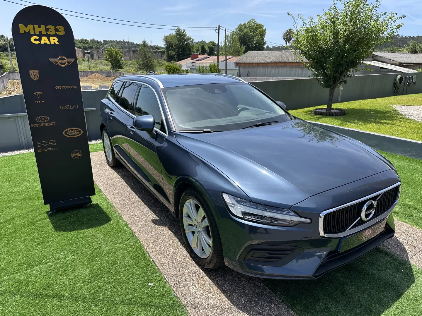 Volvo V60 2.0 D3 Momentum Plus - foto 4
