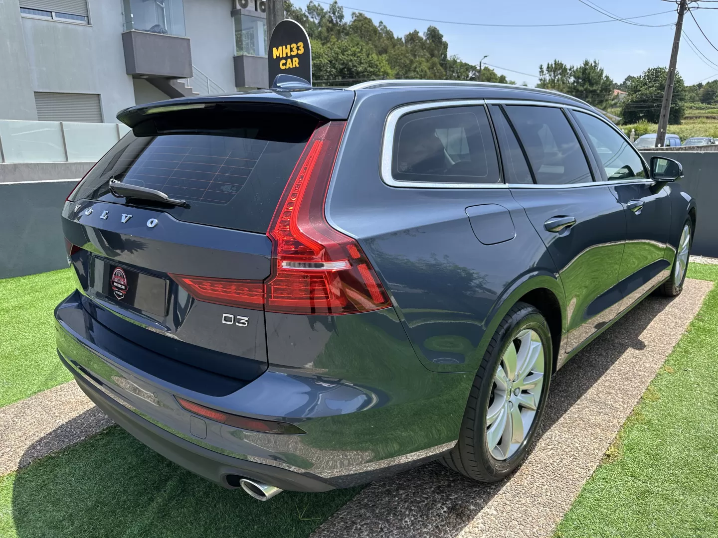 Volvo V60 2.0 D3 Momentum Plus - foto 7