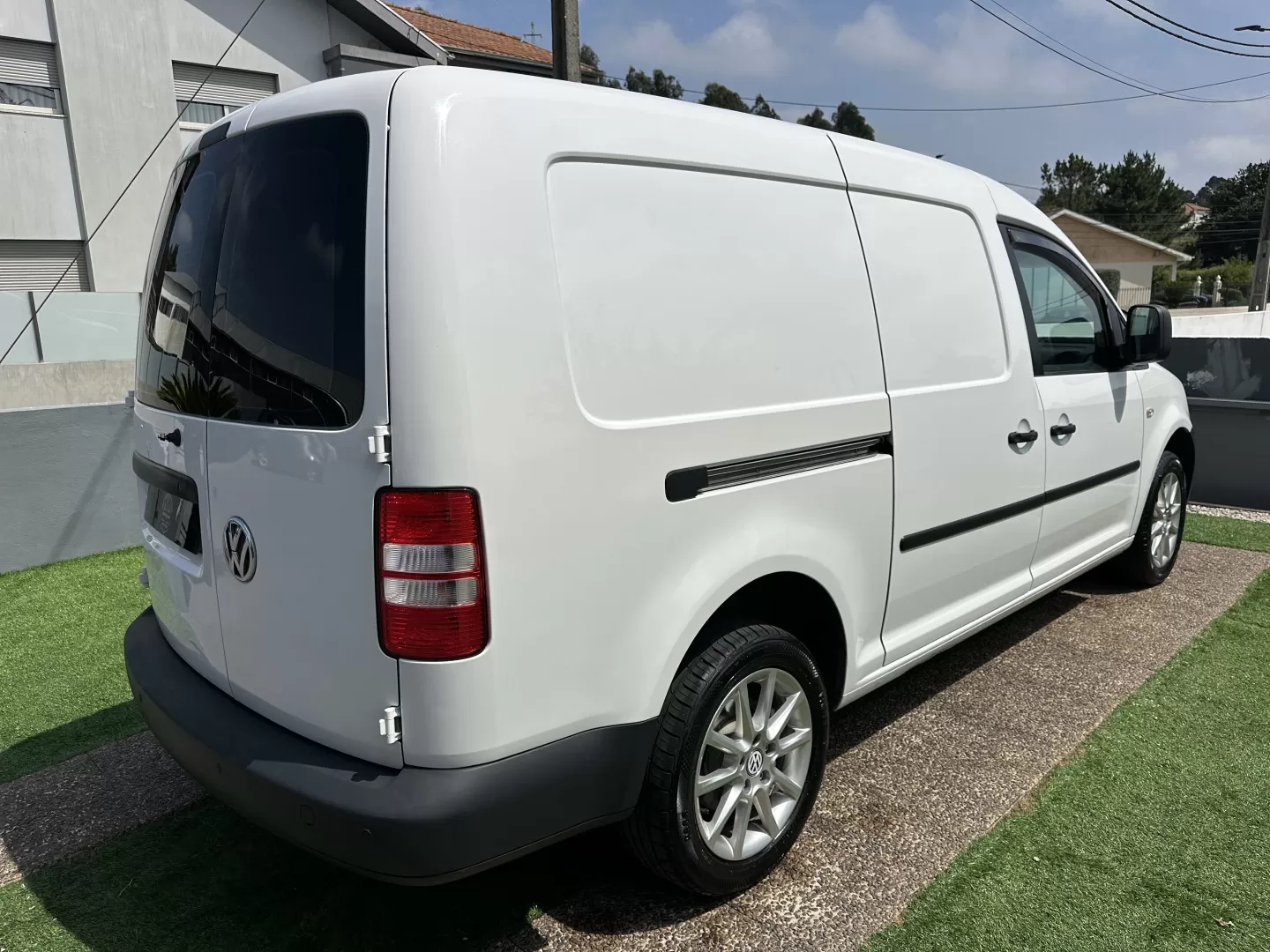 VW  Caddy 1.6 Tdi Longa - foto 8