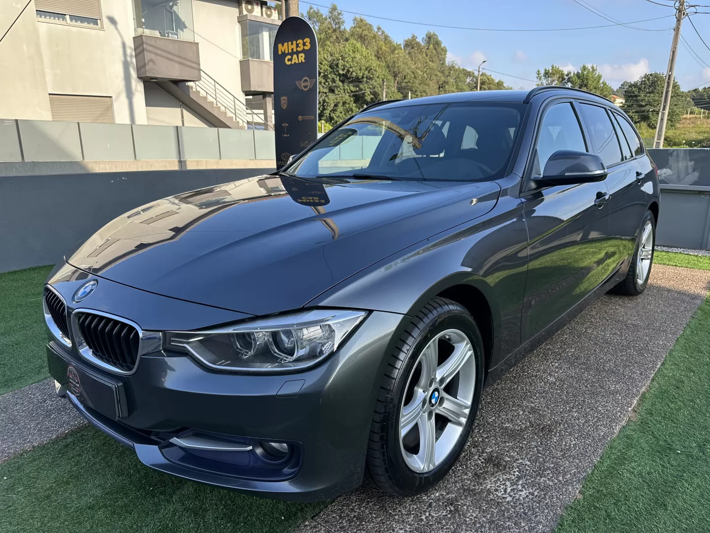 BMW 318 d Sport Line - foto 3