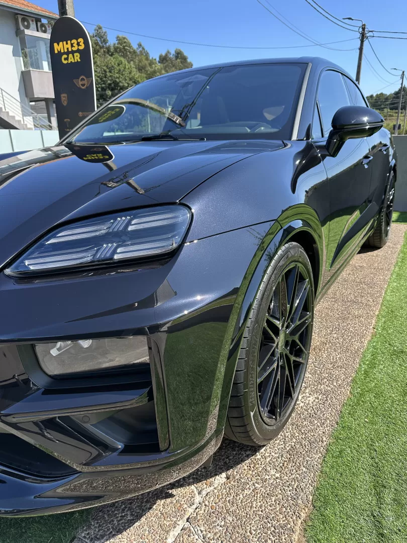 Porsche Macan Electric Turbo - foto 7