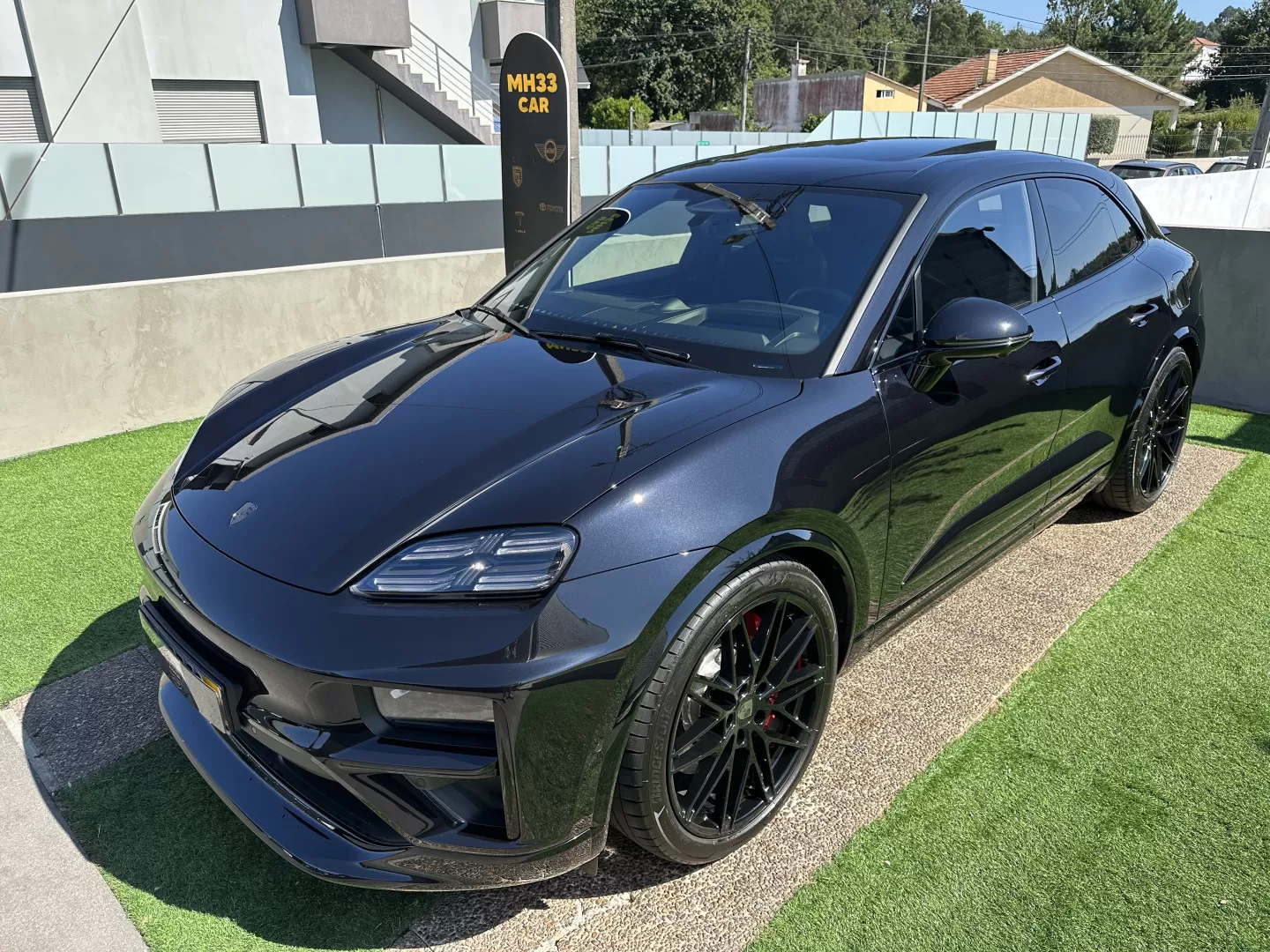 Porsche Macan Electric Turbo - foto 6